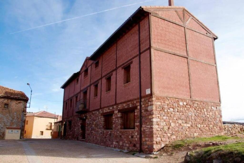 Tres Navios En El Mar Casa Rural De 10 Habitaciones Con Bano Individual Precios Web Montejo de Tiermes المظهر الخارجي الصورة
