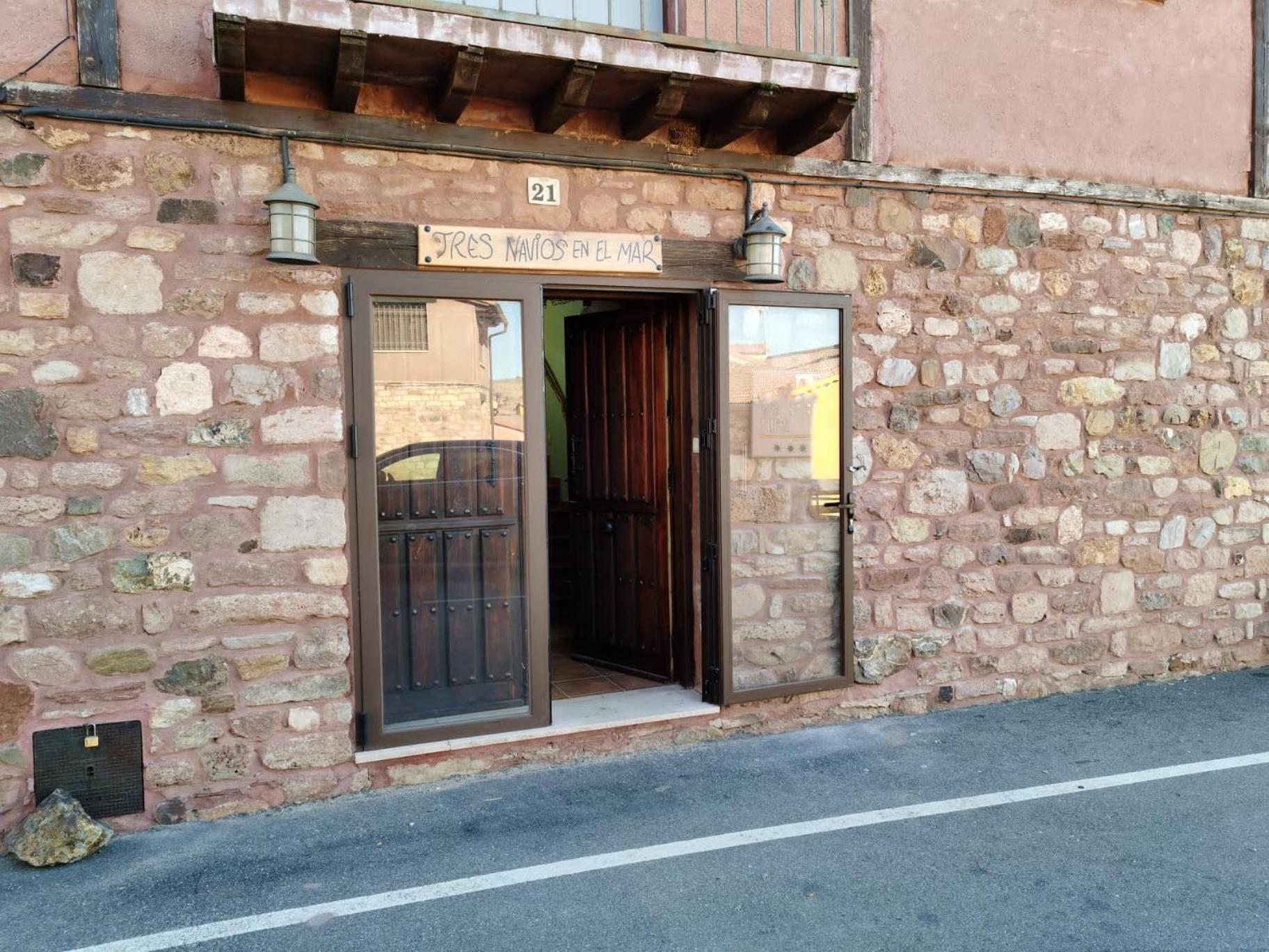 Tres Navios En El Mar Casa Rural De 10 Habitaciones Con Bano Individual Precios Web Montejo de Tiermes المظهر الخارجي الصورة